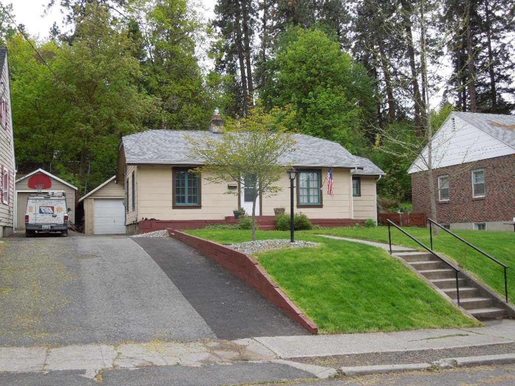 1216 E 18th Ave, Spokane, WA 99208