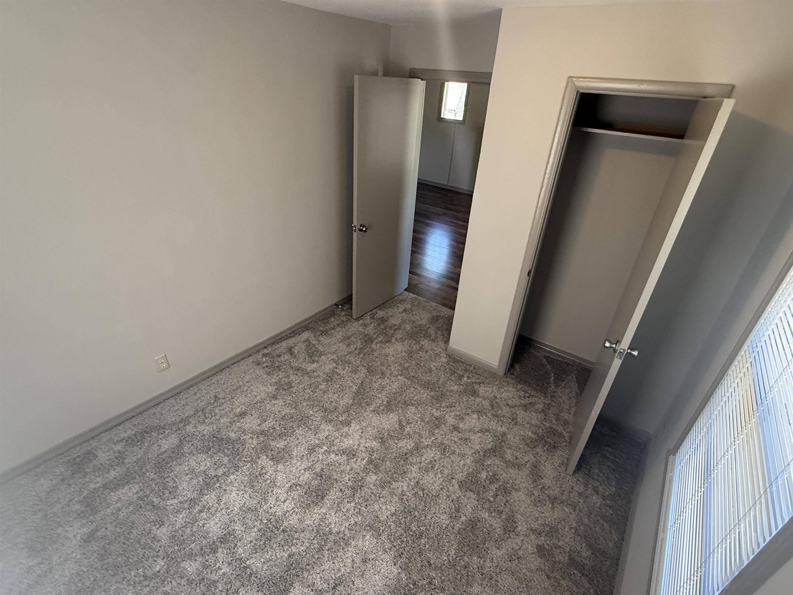 1627 S Sedgwick St, Wichita, KS 67213