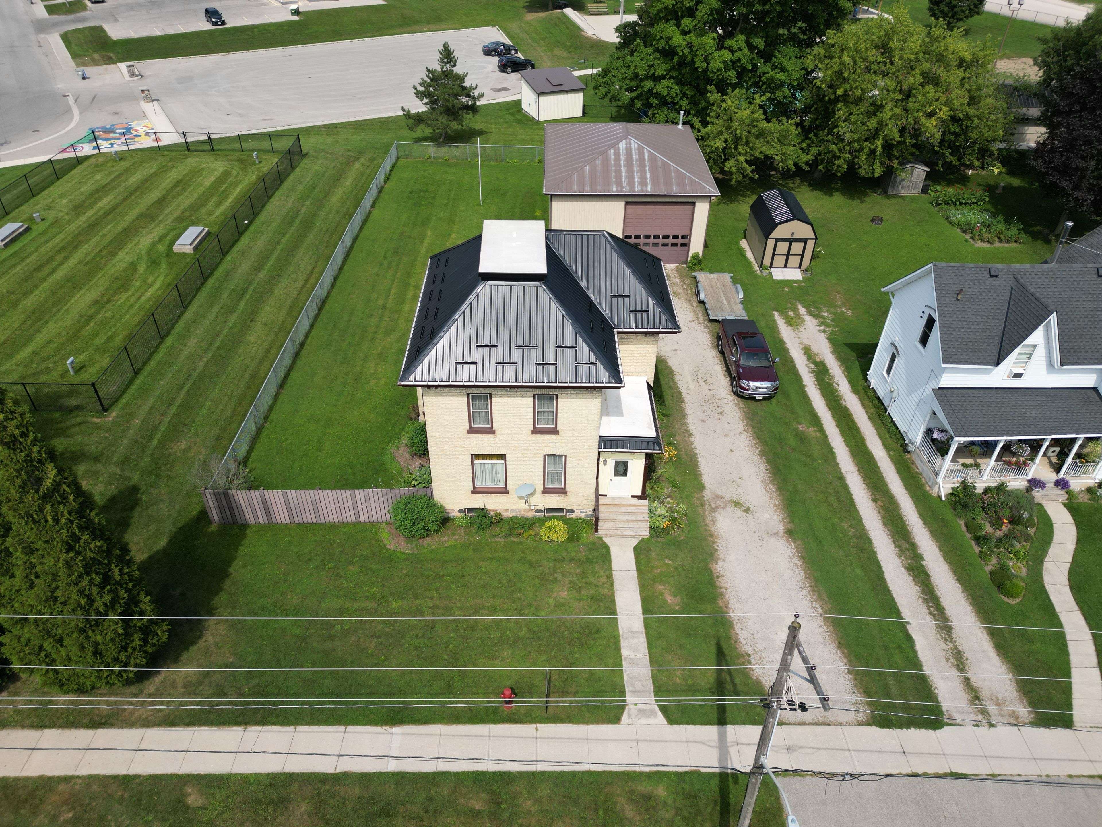 33 Princess ST E, Central Huron, ON N0M 1L0