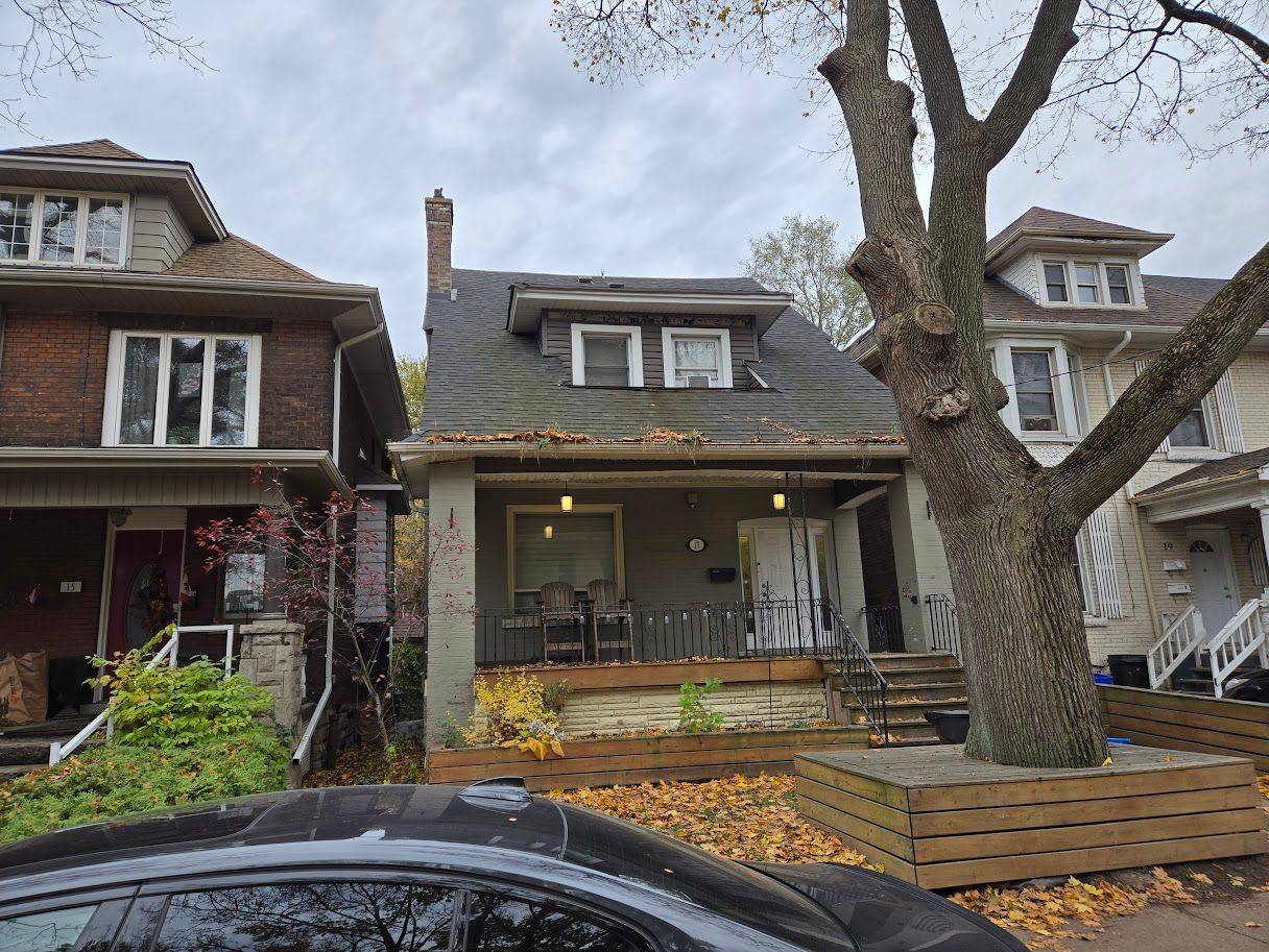 17 Fairleigh AVE S, Hamilton, ON L8M 2K1