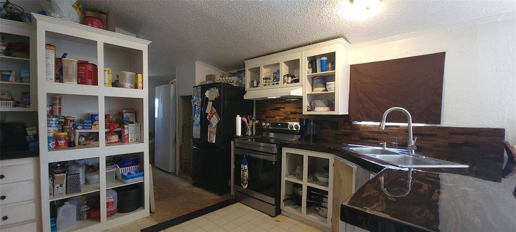 303 Caballo Way, Chico, TX 76431