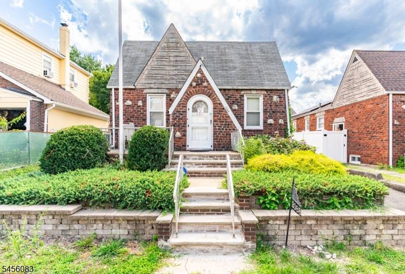2088 Lentz Ave, Union Twp., NJ 07083