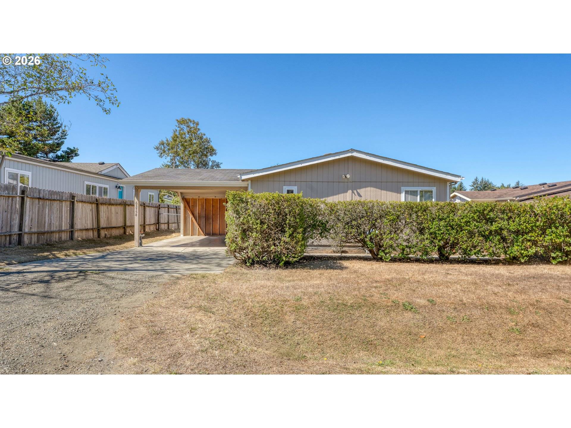 63754 Wallace RD, Coos Bay, OR 97420