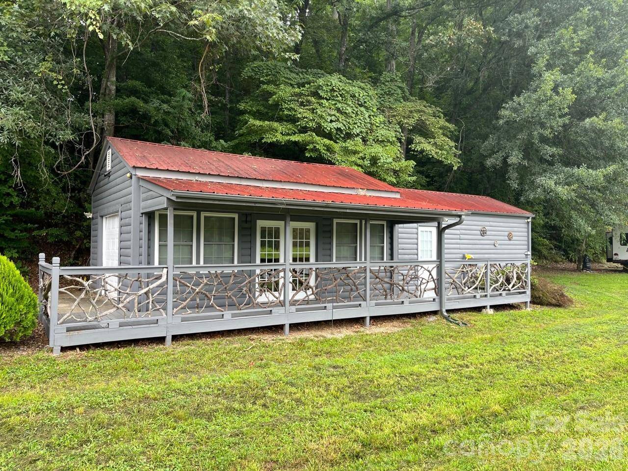 1961 Cane Creek RD, Fletcher, NC 28732