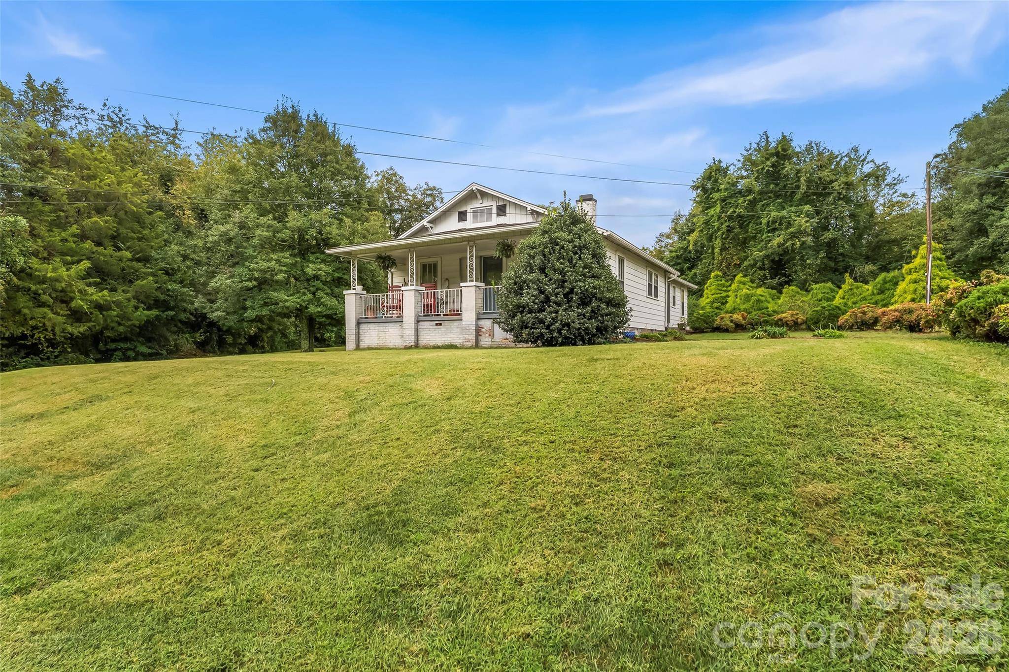 2290 US 70 HWY E, Morganton, NC 28655
