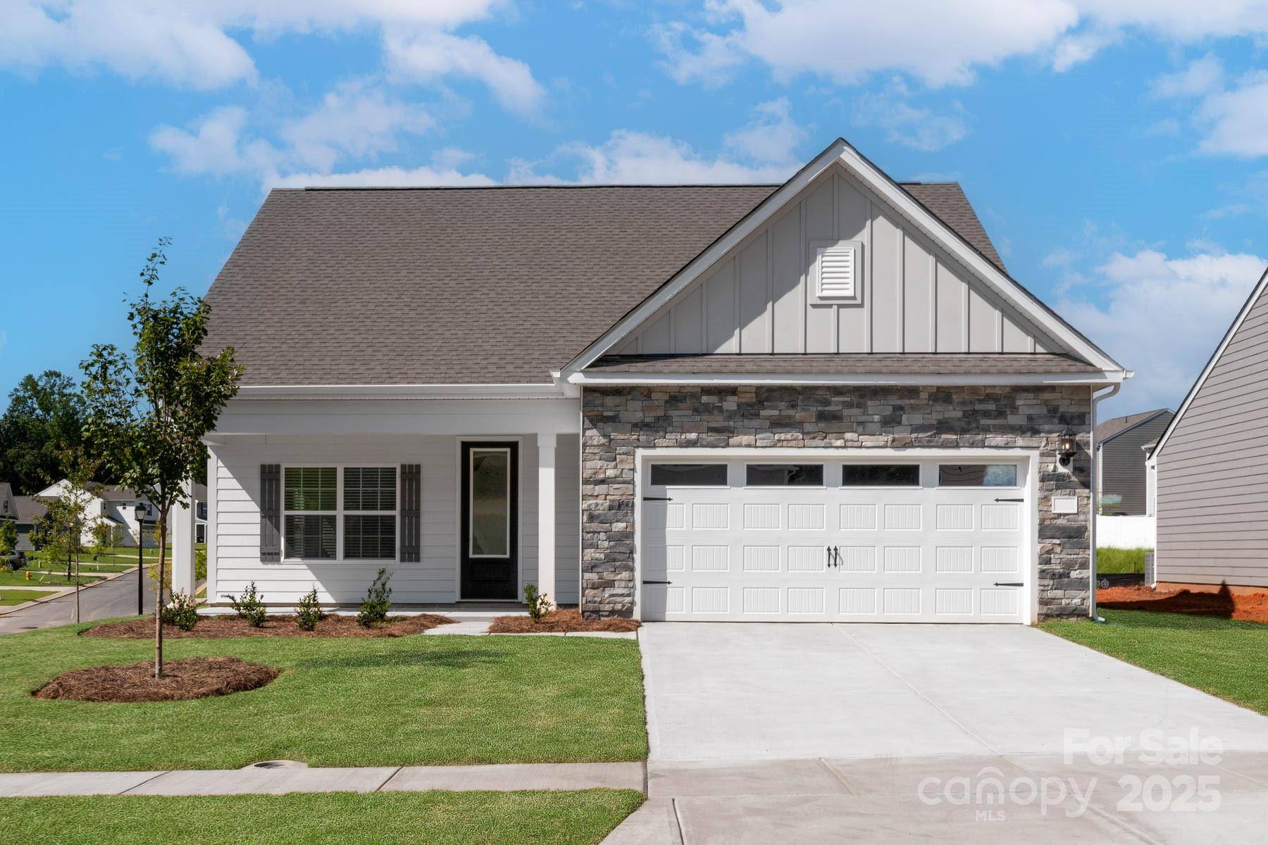 124 Rills Crossing WAY, Troutman, NC 28166