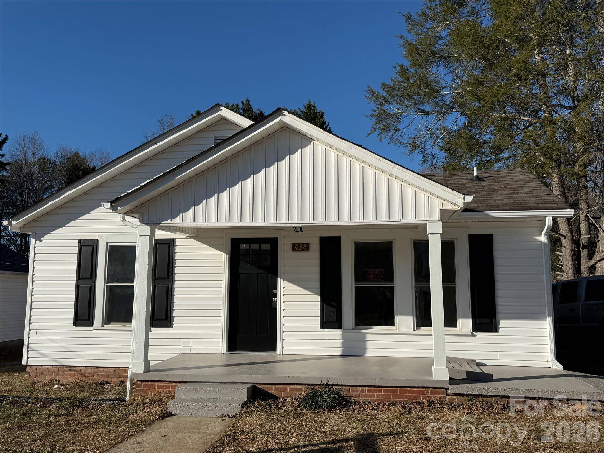 438 Pop Davis RD, Taylorsville, NC 28681