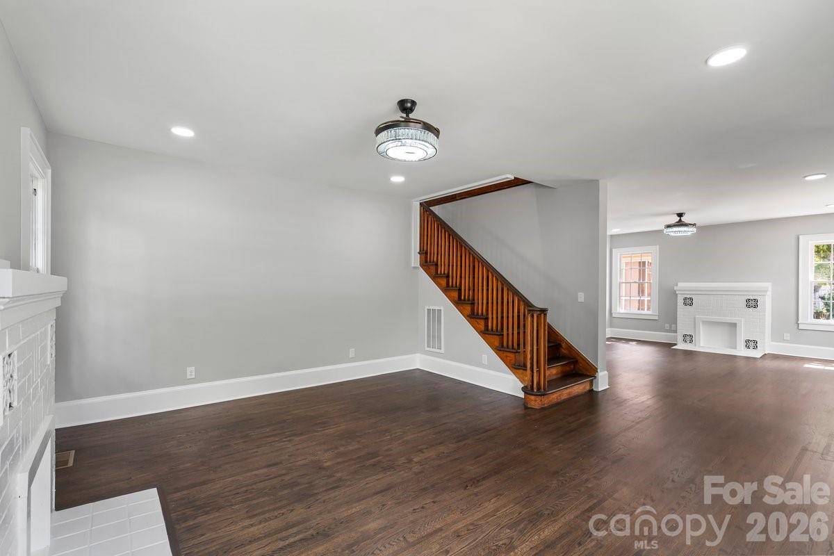 303 Lancaster AVE, Monroe, NC 28112