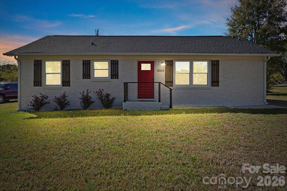 1064 Winchester DR, Rock Hill, SC 29730