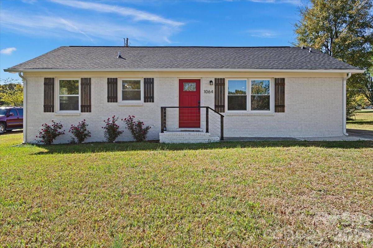 1064 Winchester DR, Rock Hill, SC 29730