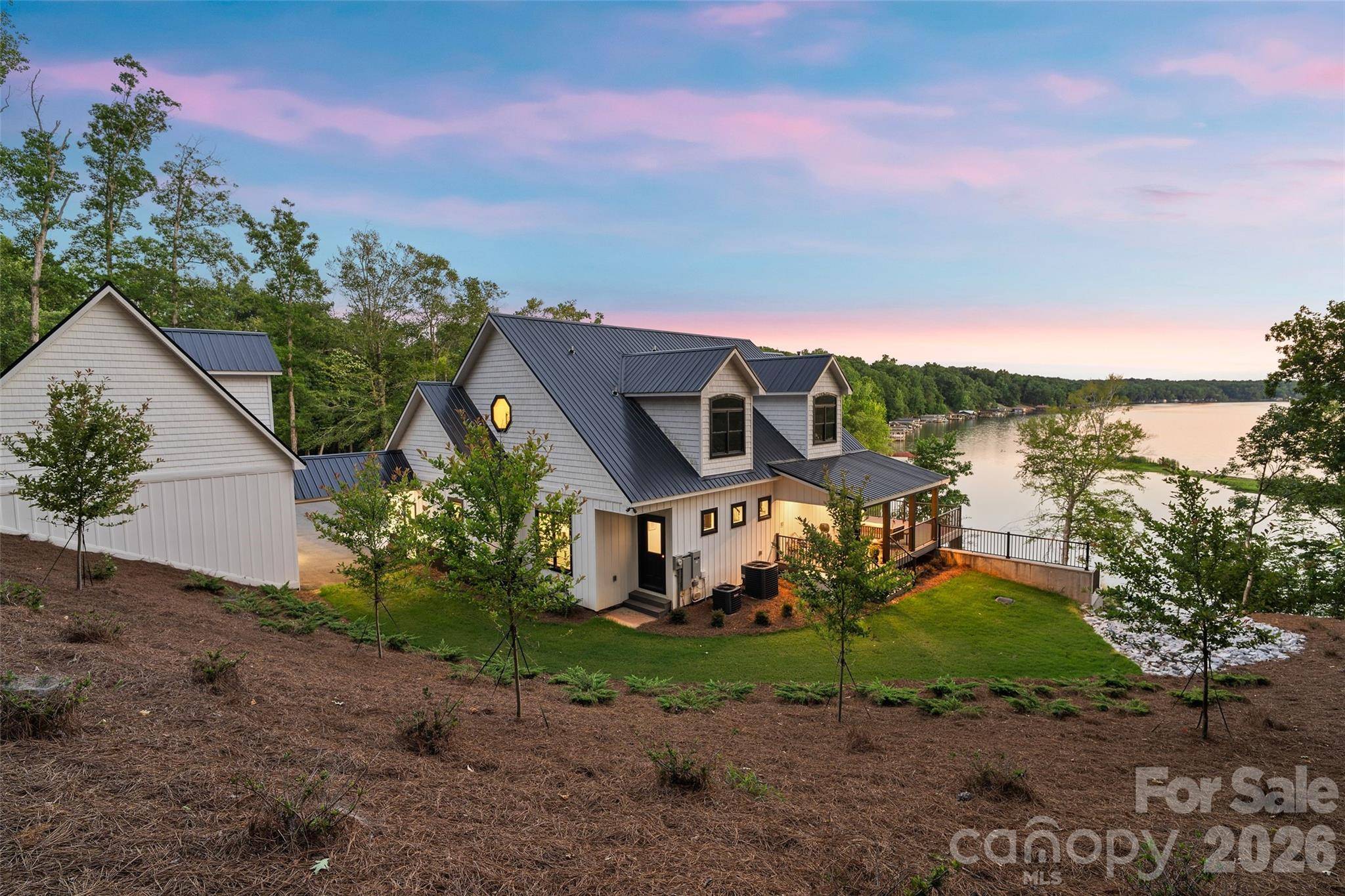 587 Carolina DR, Troy, NC 27371