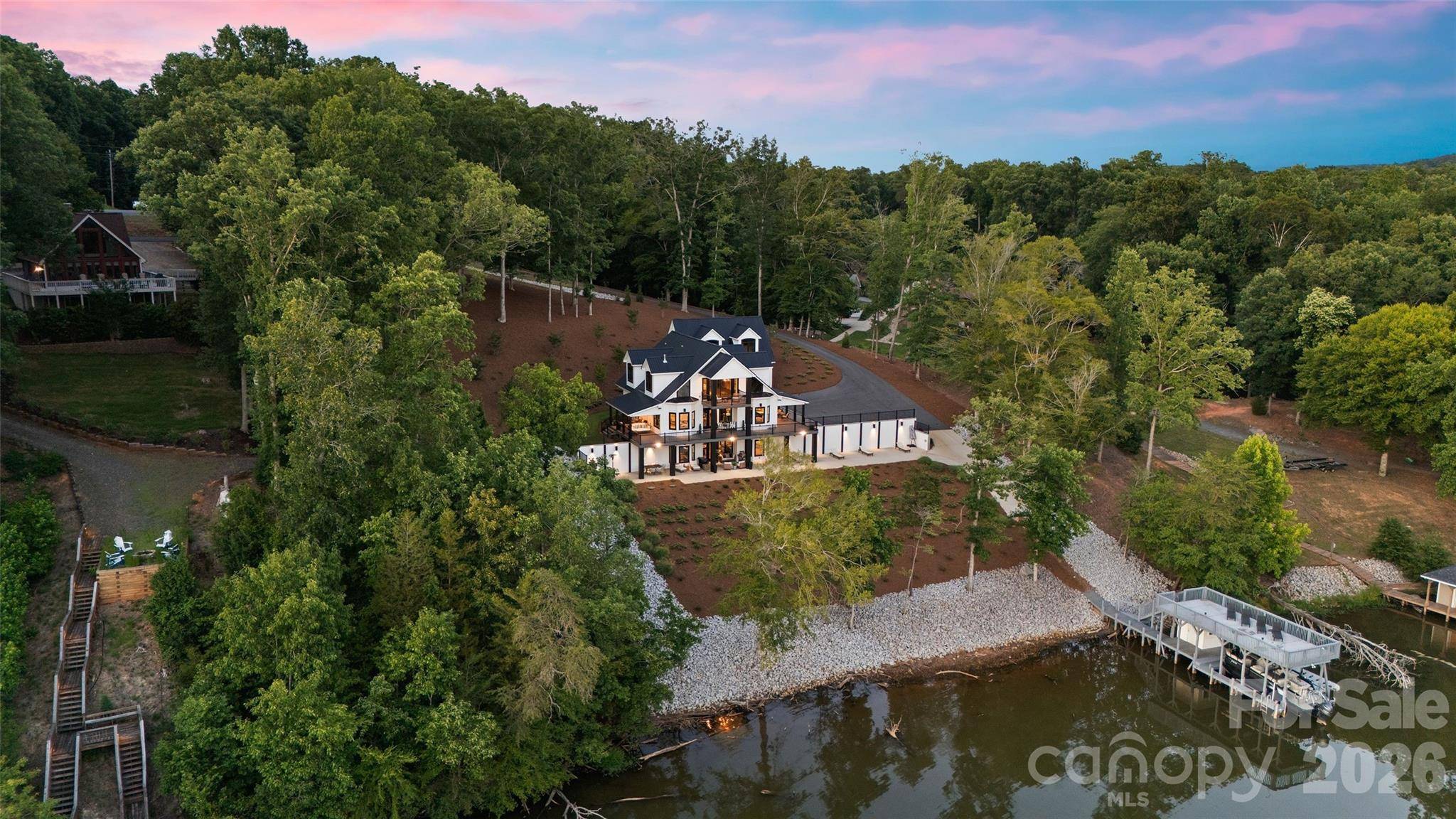 587 Carolina DR, Troy, NC 27371