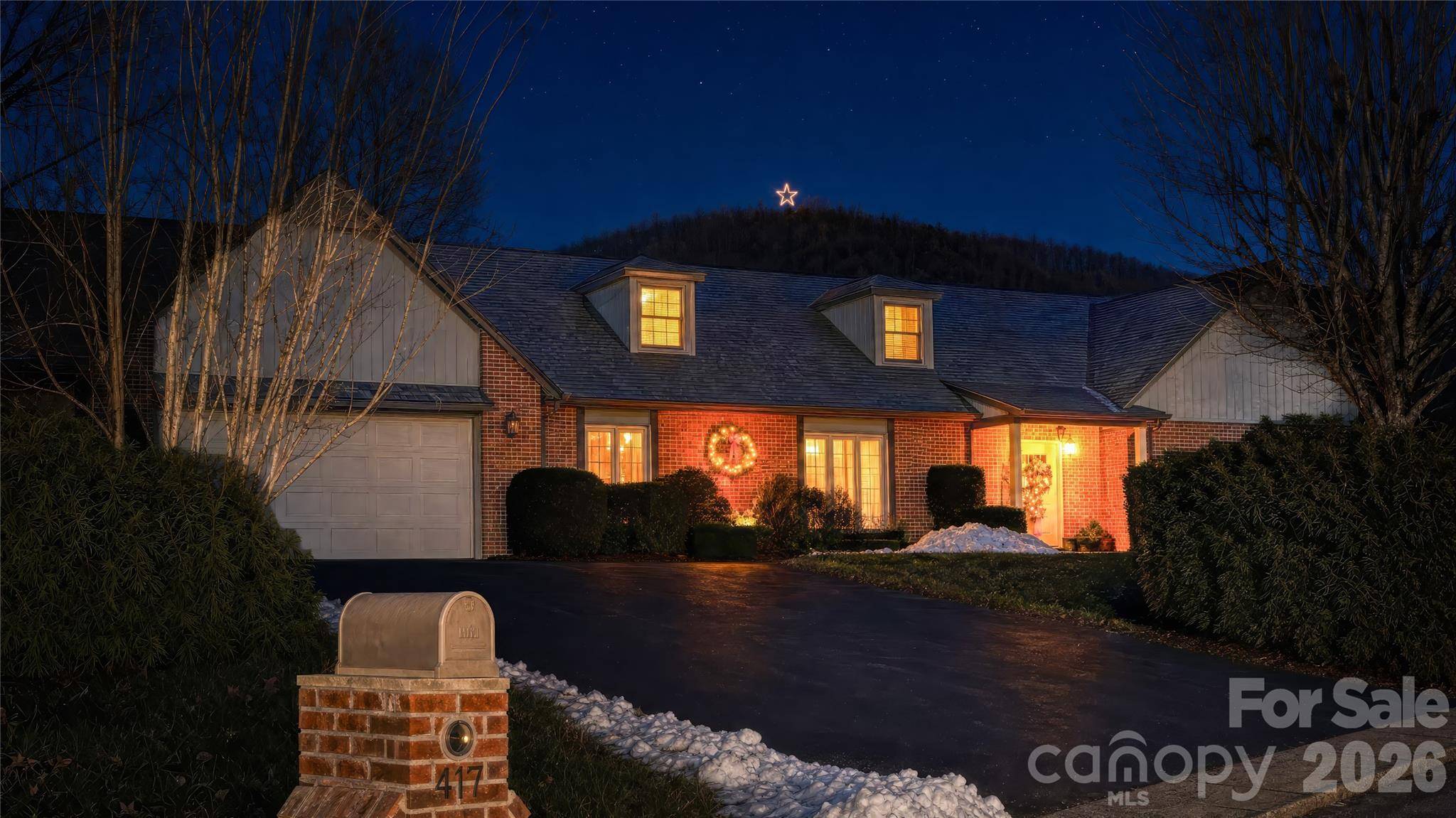 417 Stonecroft DR SE, Lenoir, NC 28645