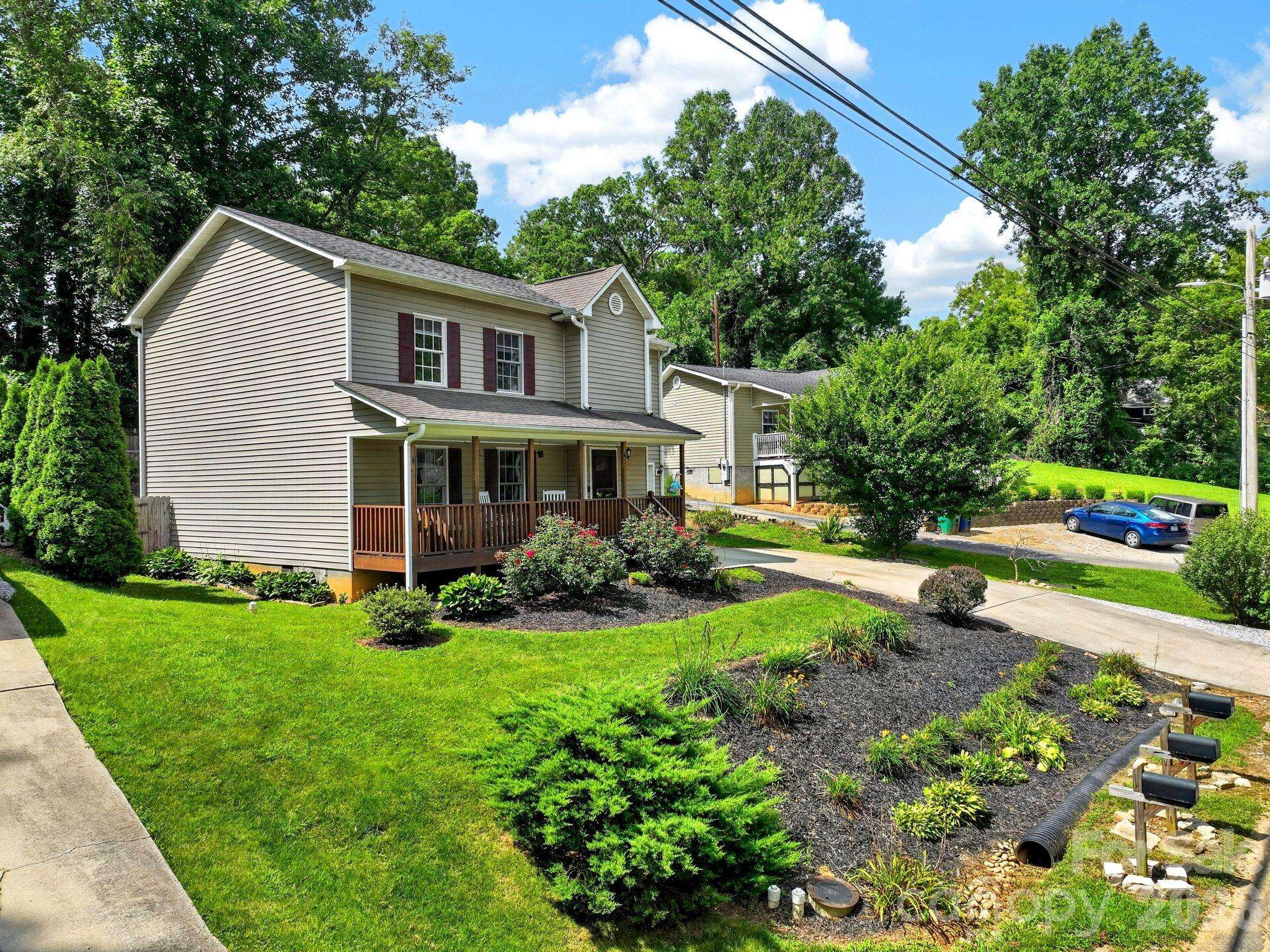 47 Royal Oaks RD, Arden, NC 28704