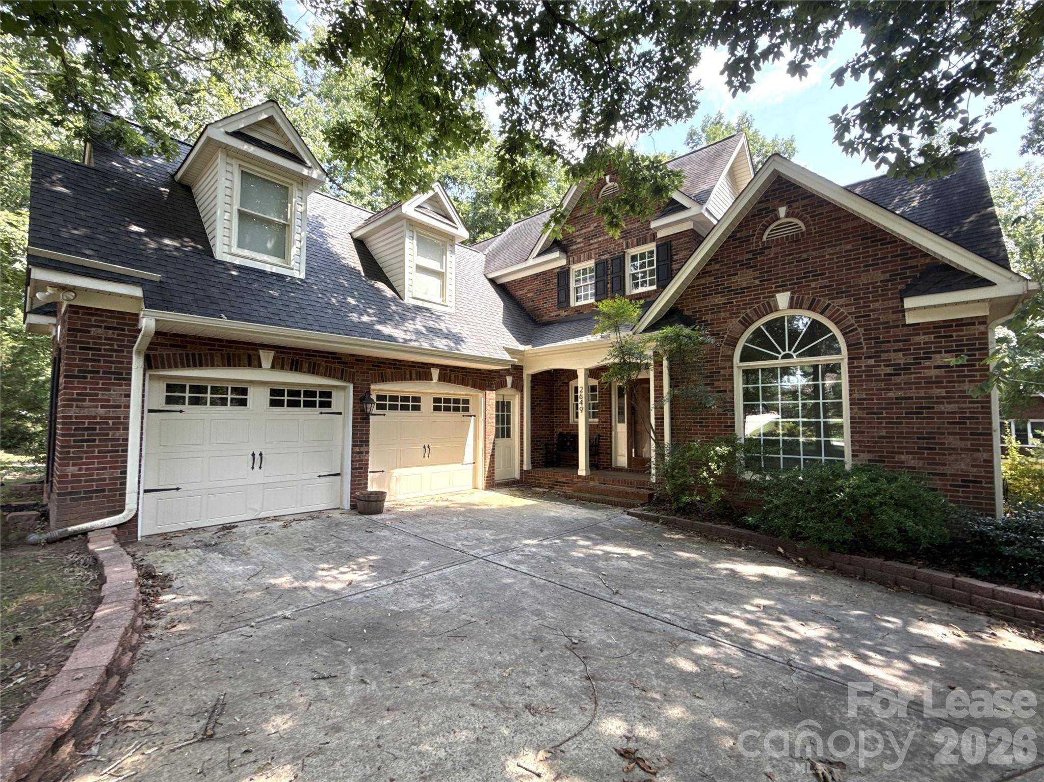 2649 Willowbrook DR, Charlotte, NC 28104