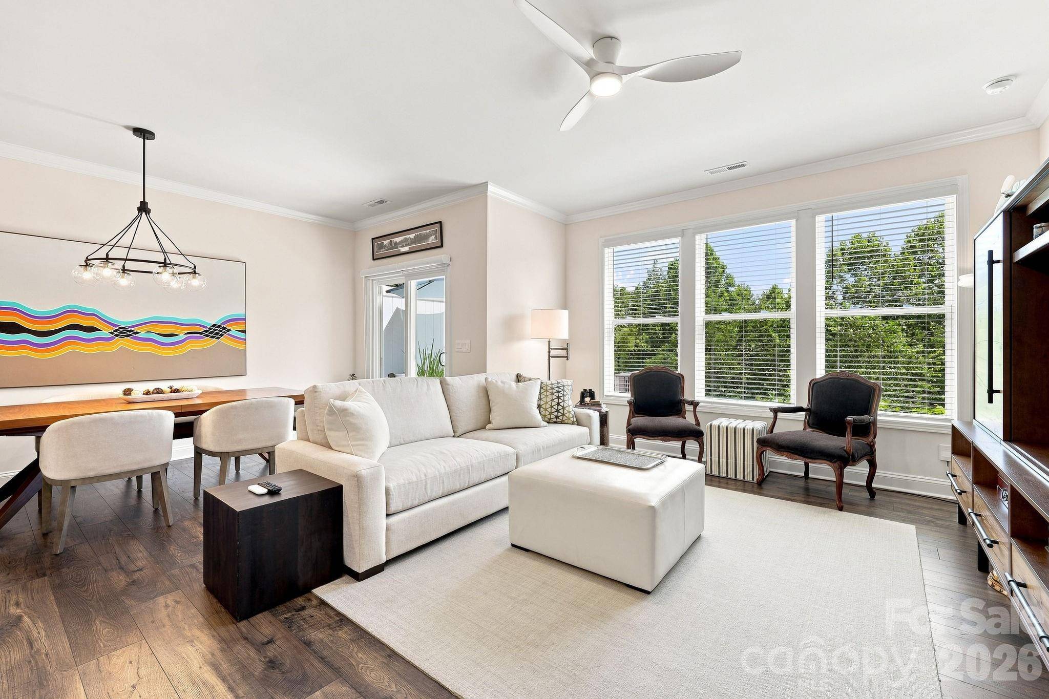 198 Creekview RD, Hendersonville, NC 28792