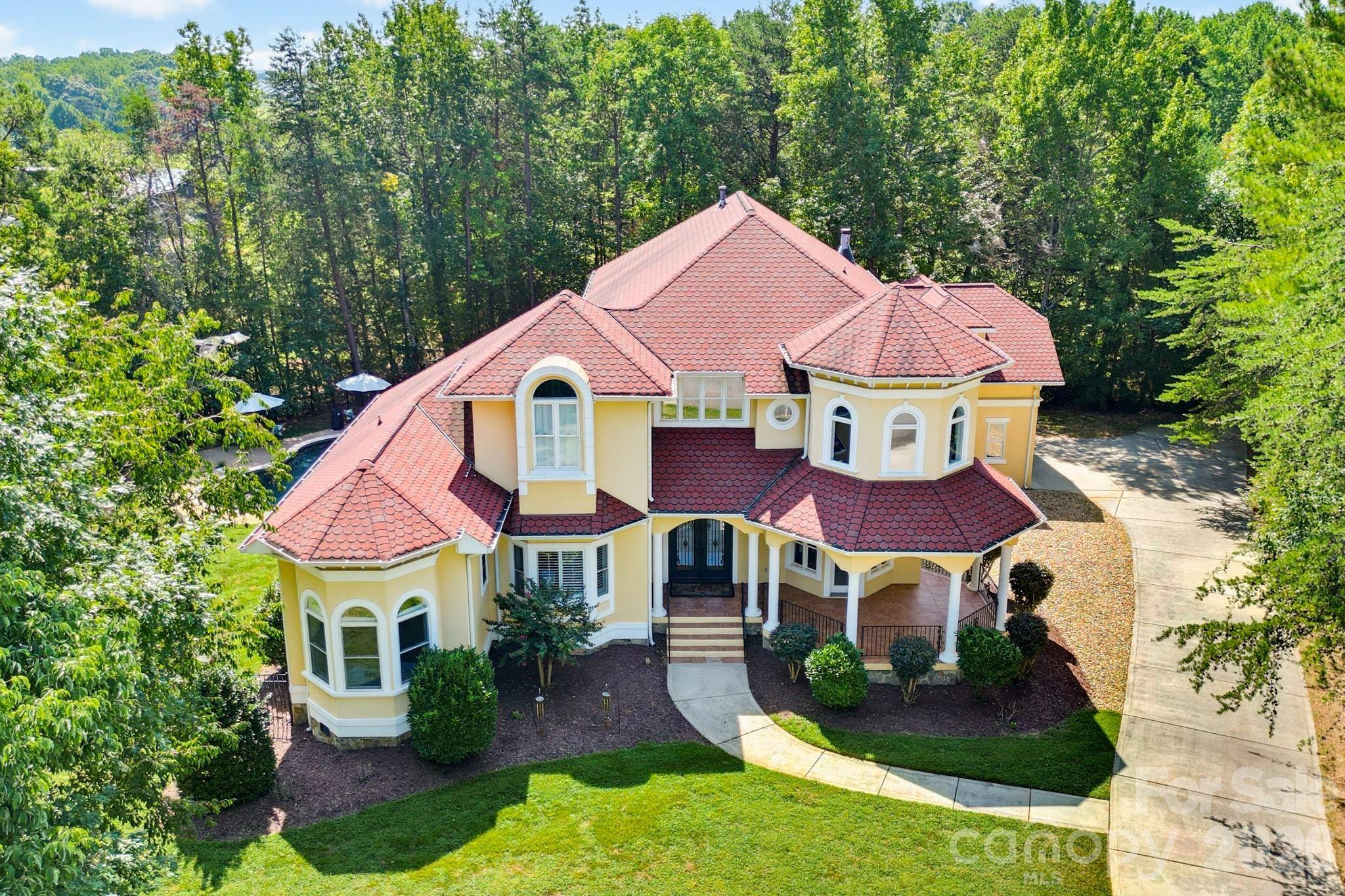 149 Vista Bluff LN, Mooresville, NC 28117