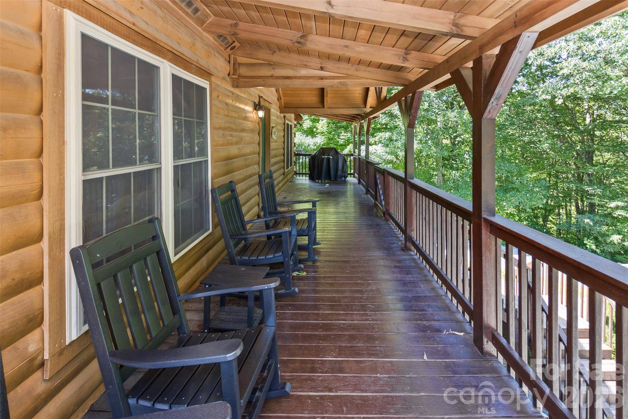 153 Tall Oaks DR, Maggie Valley, NC 28751