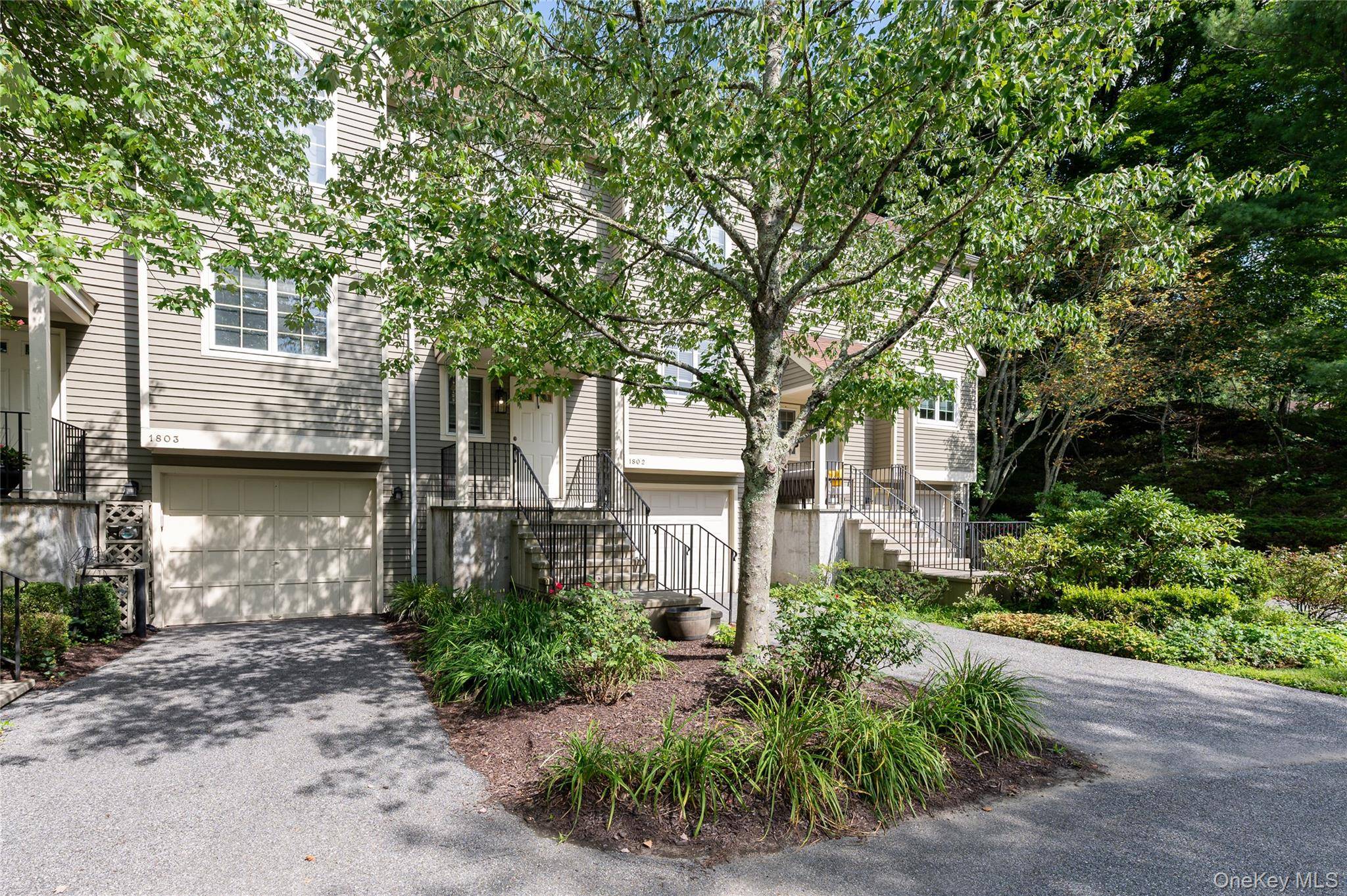 1802 Regent DR, Mount Kisco, NY 10549
