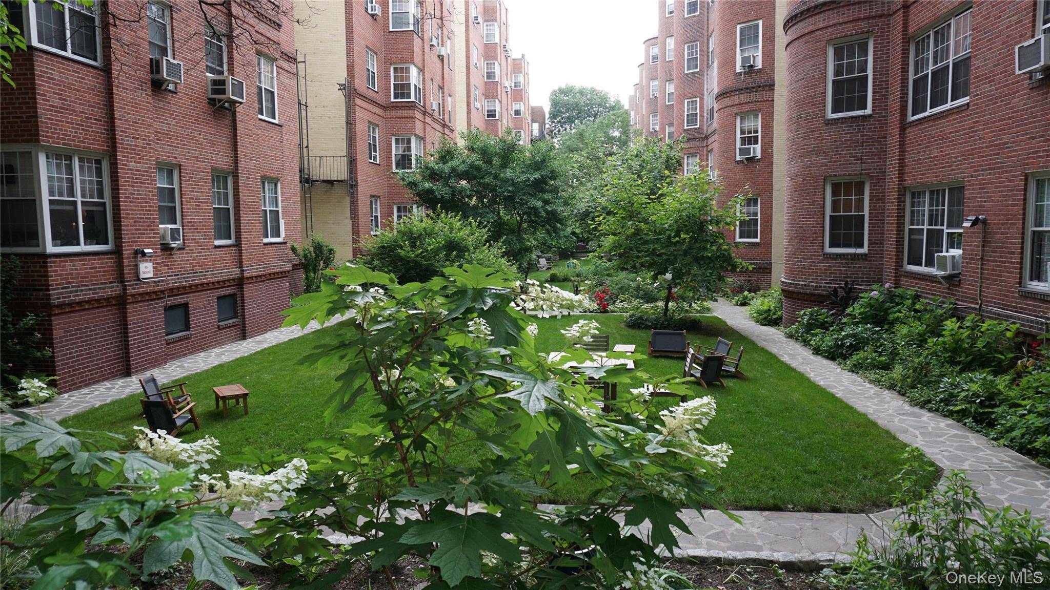 77-12 35 AVE #A51, Jackson Heights, NY 11372