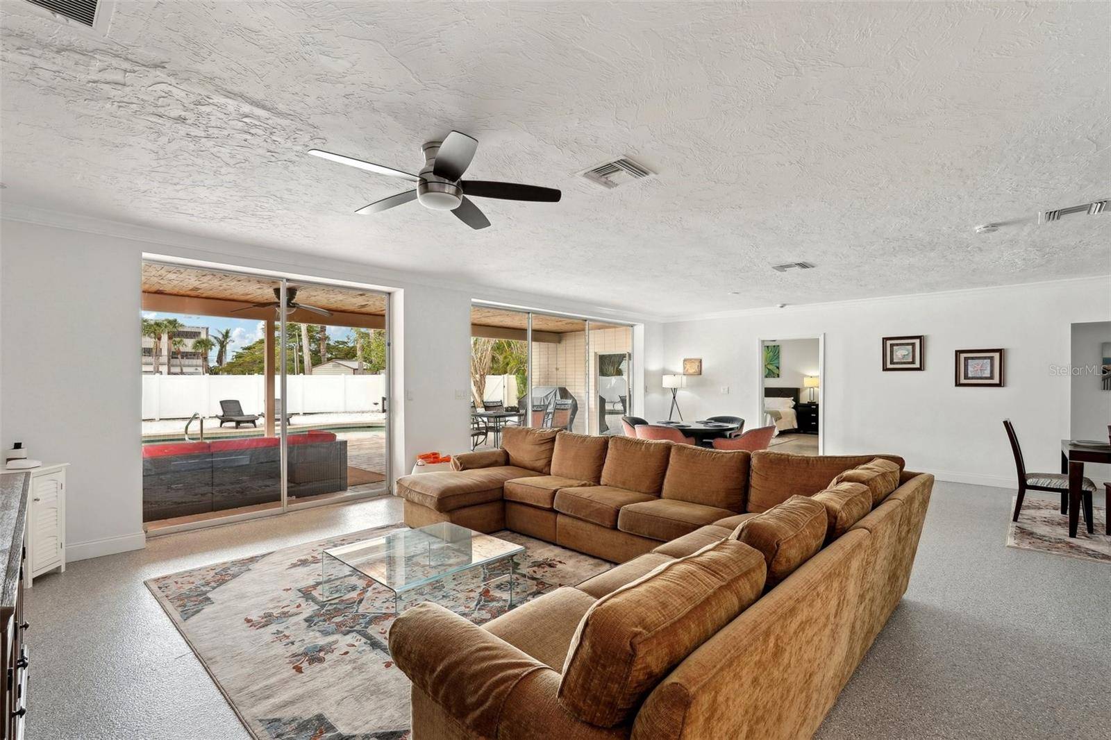 55 N WASHINGTON DR, Sarasota, FL 34236