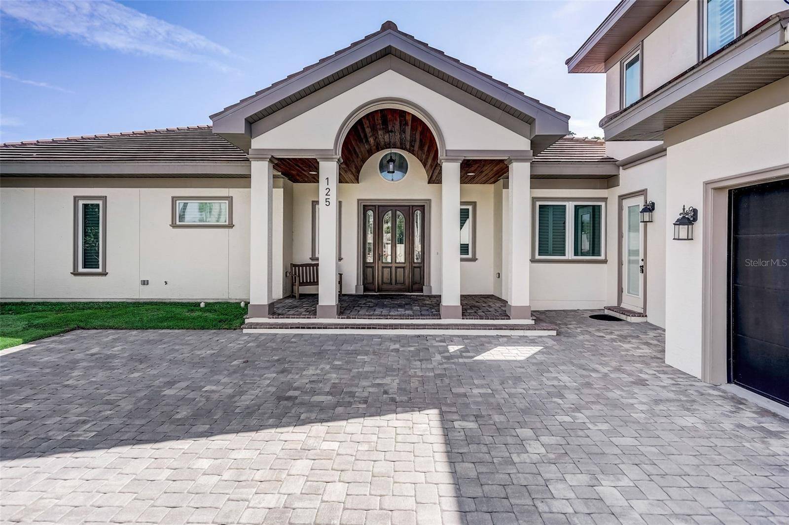 125 S BLVD OF PRESIDENTS, Sarasota, FL 34236