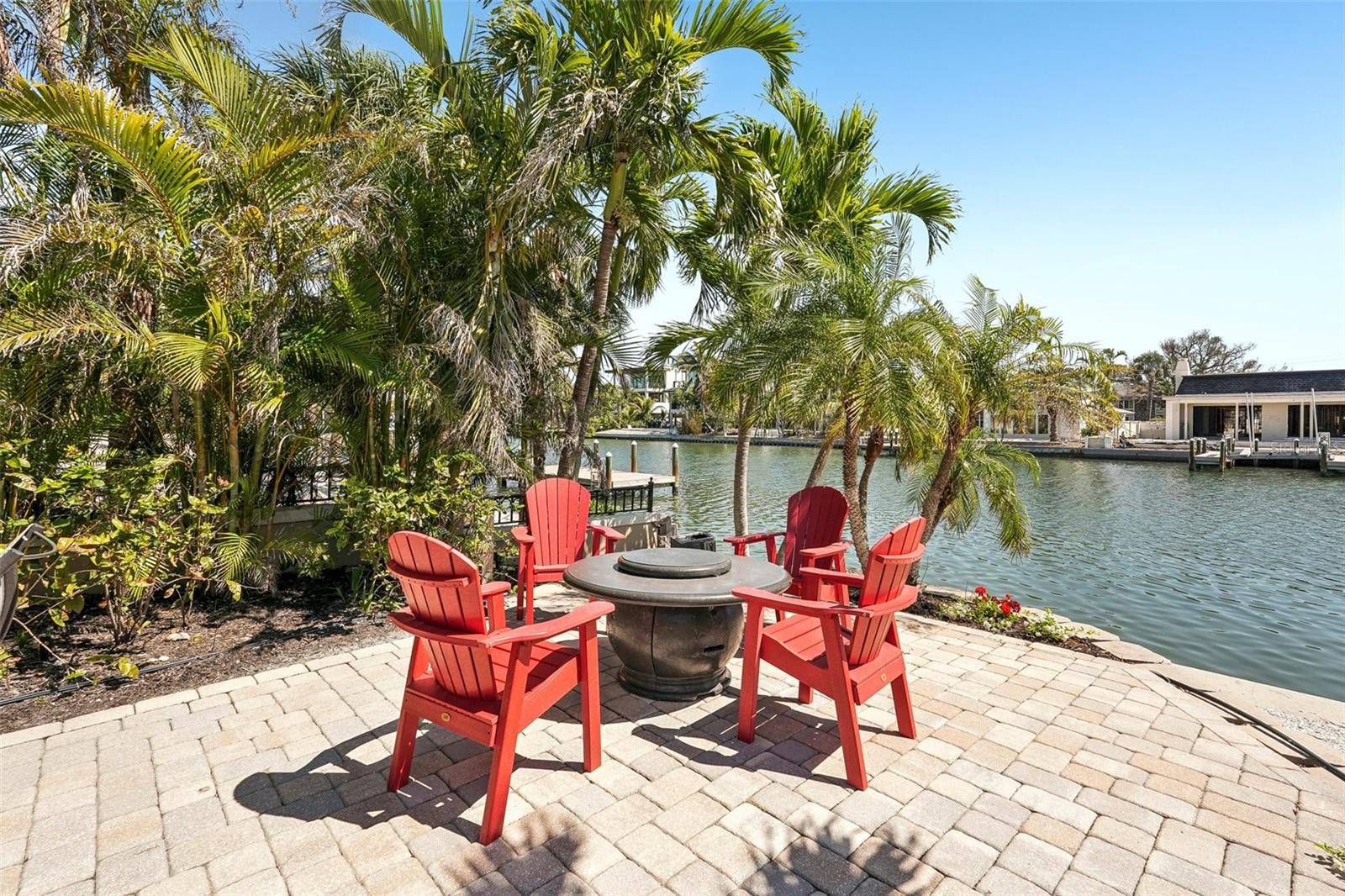 85 S POLK DR, Sarasota, FL 34236