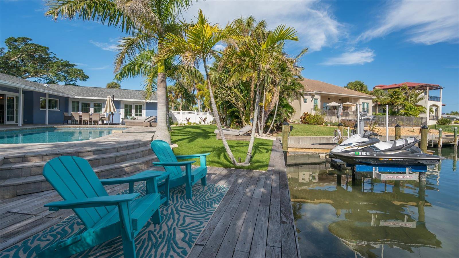 500 SCHOONER LN, Longboat Key, FL 34228