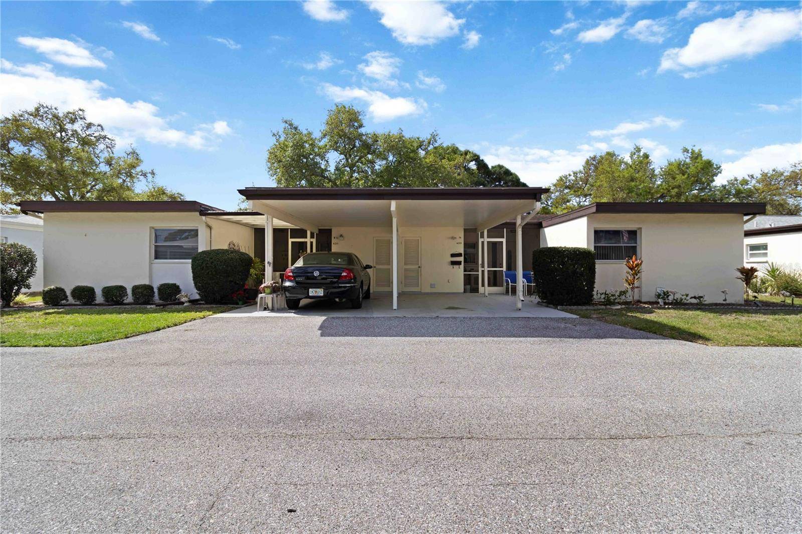 6215 GREEN VIEW CIR #74, Sarasota, FL 34231