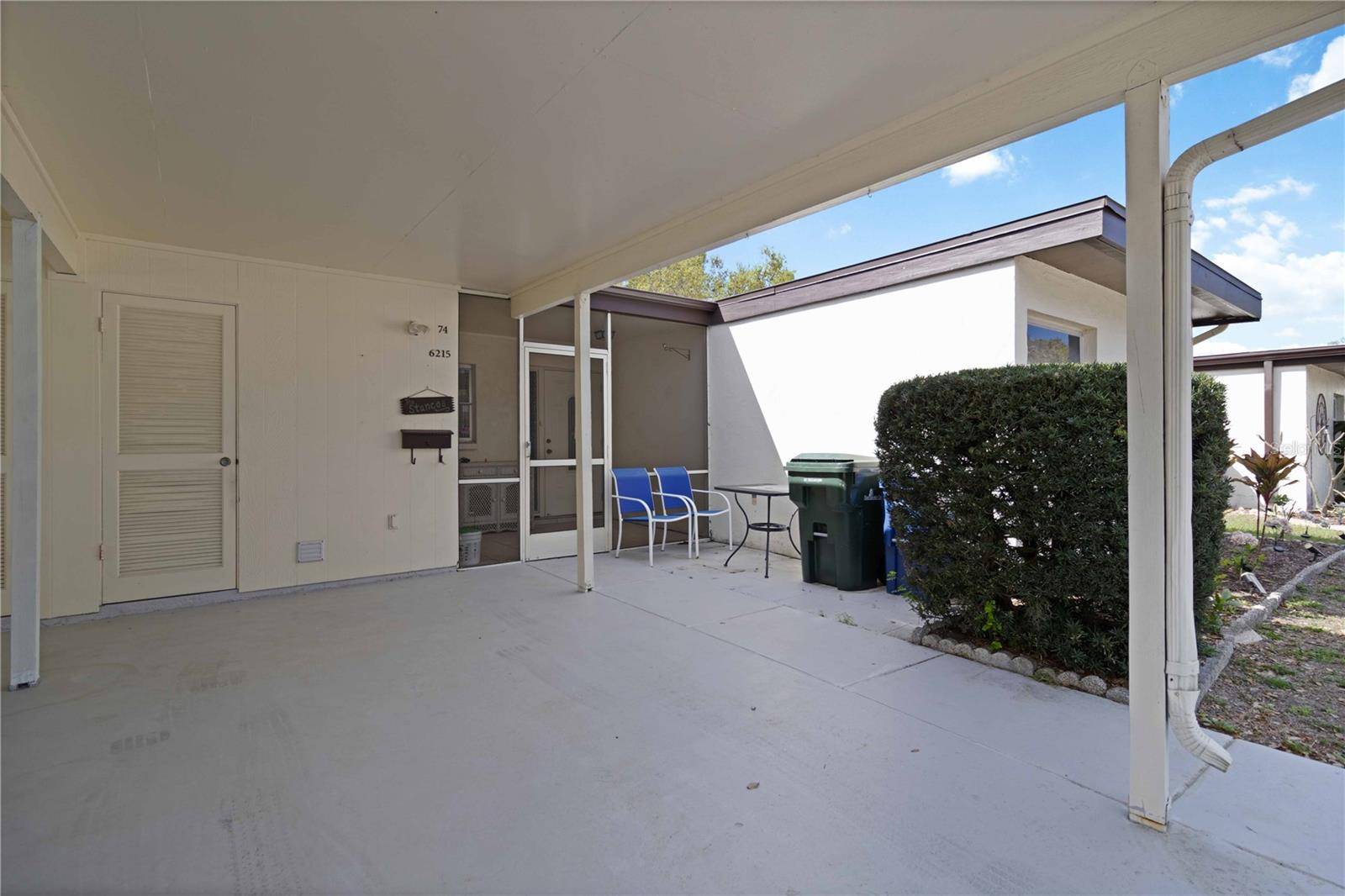 6215 GREEN VIEW CIR #74, Sarasota, FL 34231