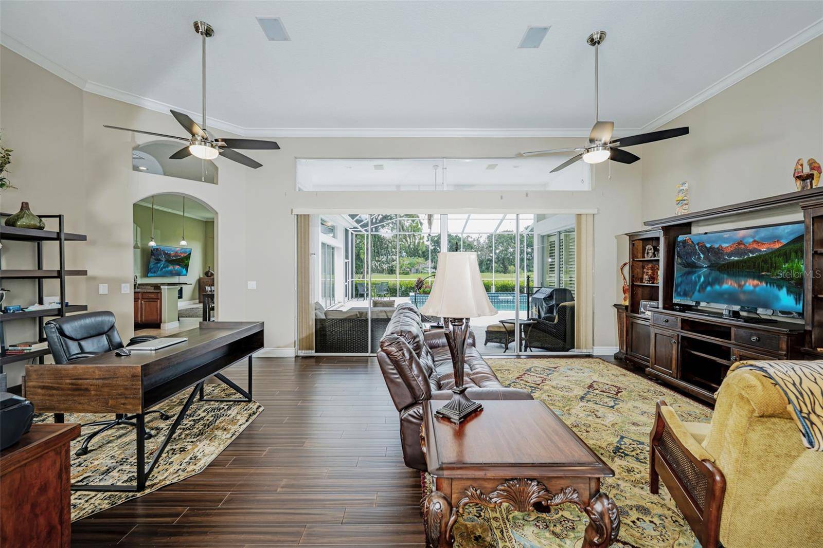 5429 BURNT HICKORY DR, Valrico, FL 33596