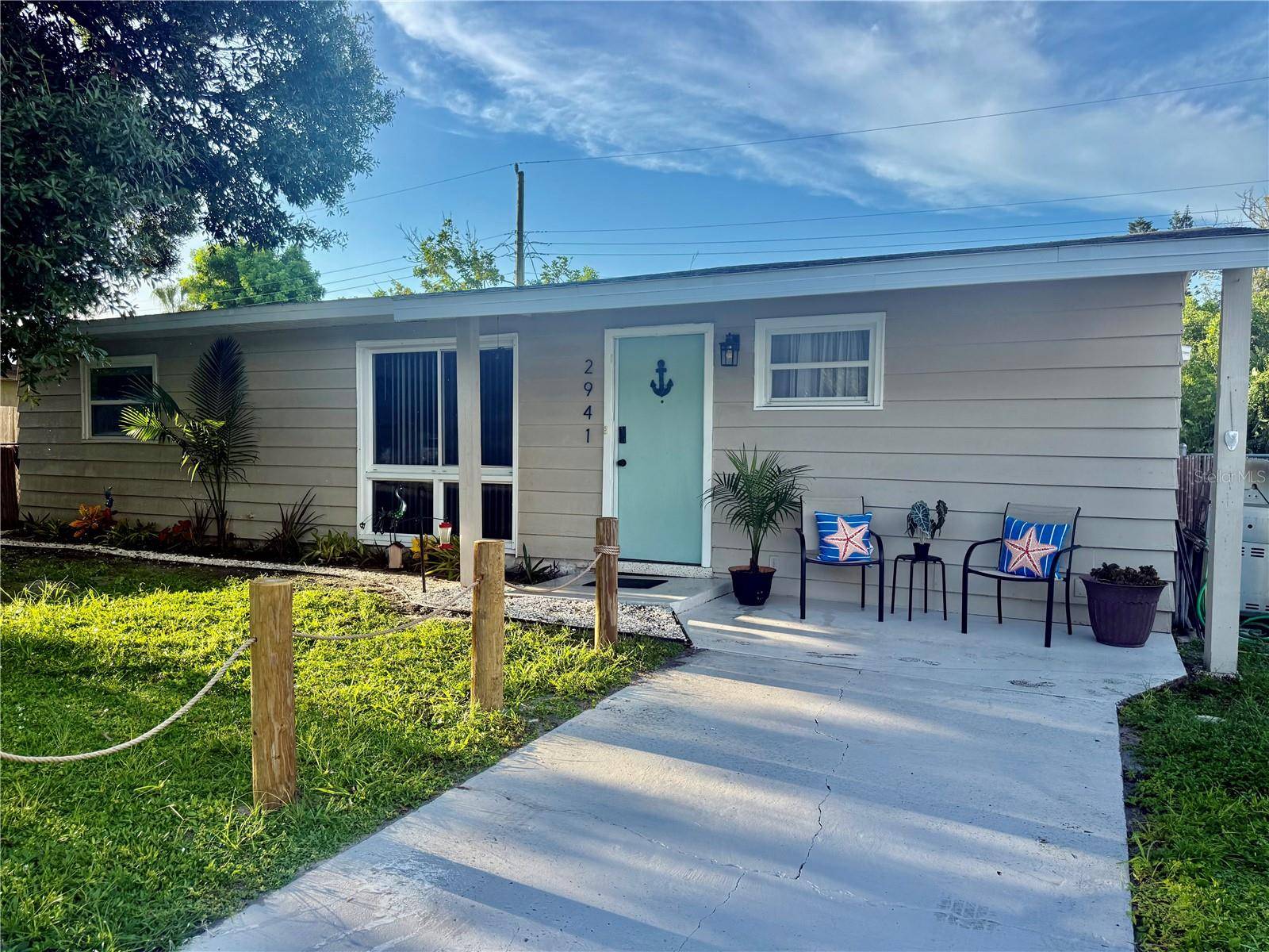 2941 POPLAR ST, Sarasota, FL 34237