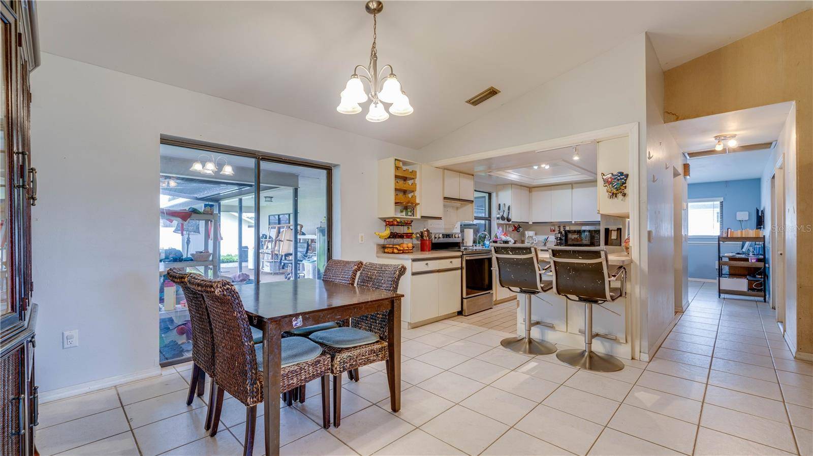 3609 SE 2ND PL, Cape Coral, FL 33904