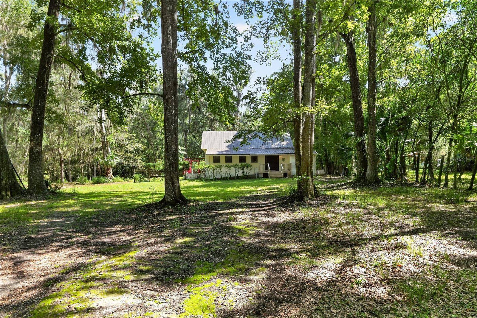 9350 NW 230 ST, Micanopy, FL 32667