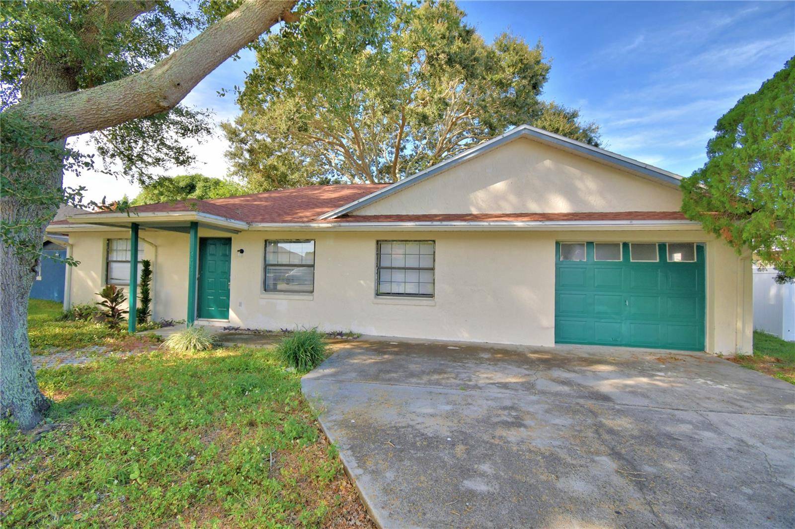 373 LAKE DAISY CIR, Winter Haven, FL 33884