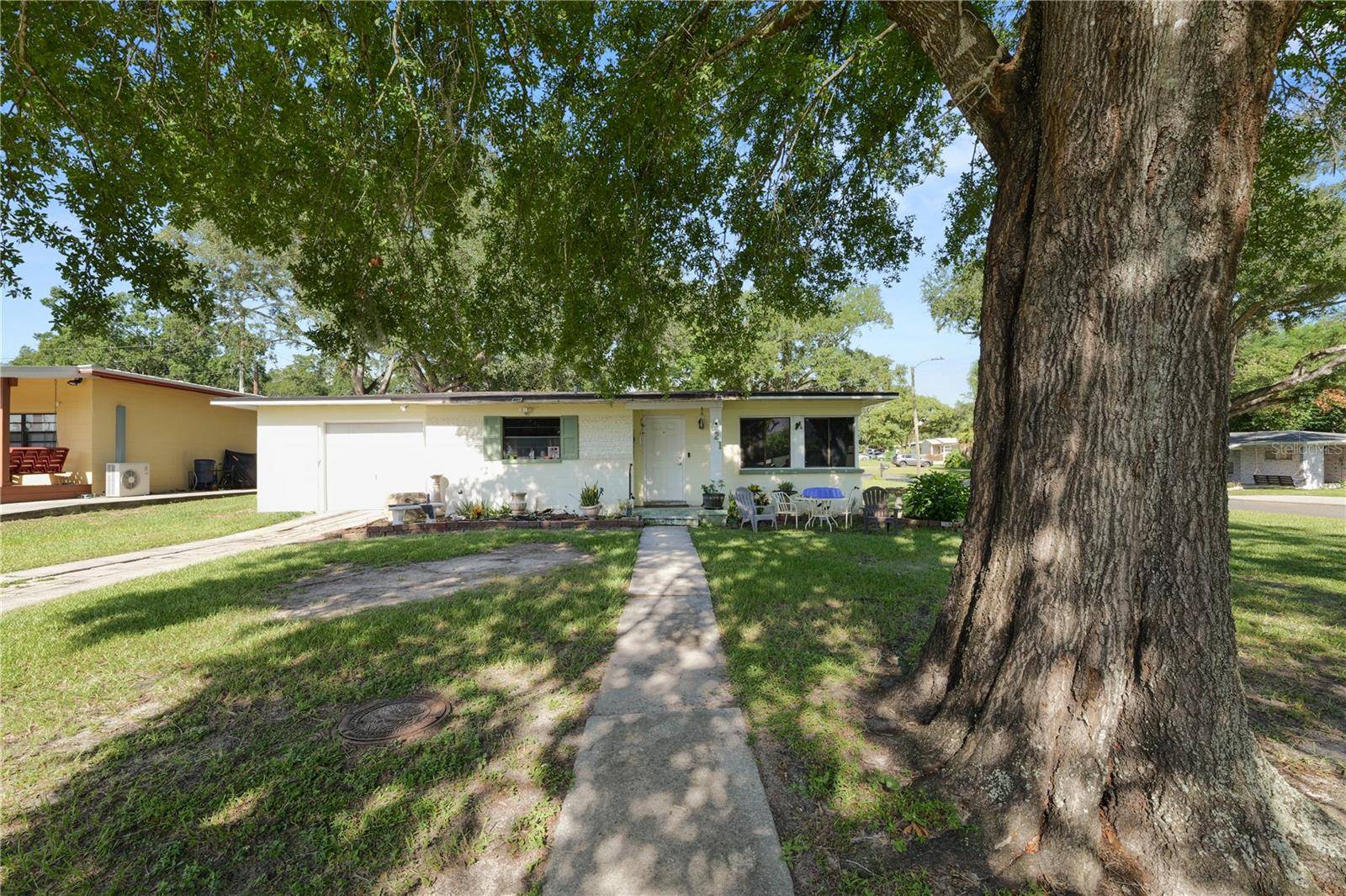 621 HILLSIDE DR, Lakeland, FL 33803