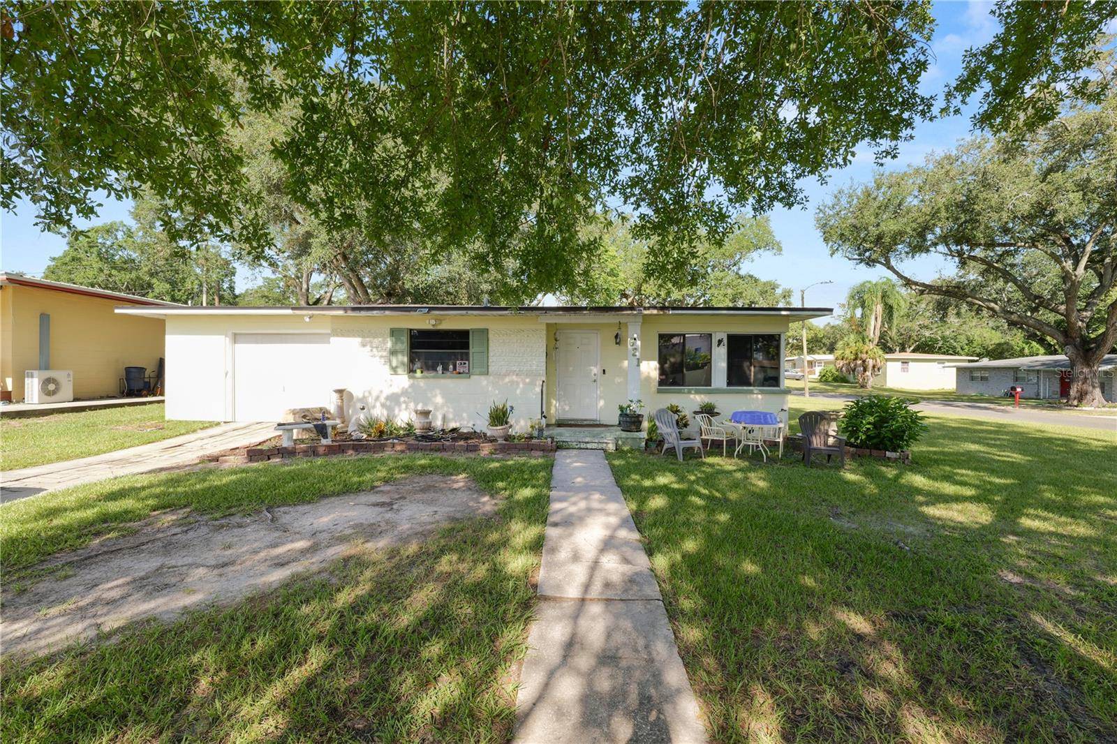 621 HILLSIDE DR, Lakeland, FL 33803