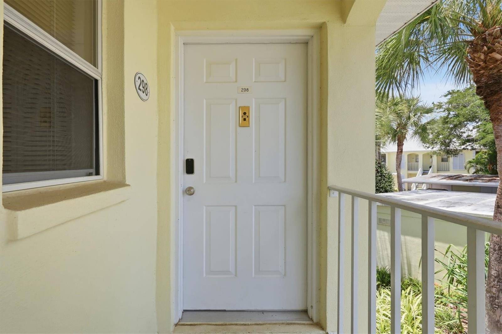 444 CERROMAR RD #298, Venice, FL 34293