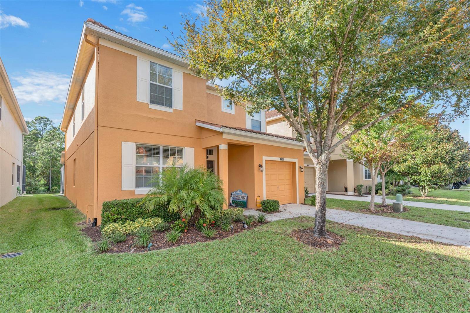2908 BANANA PALM DR, Kissimmee, FL 34747