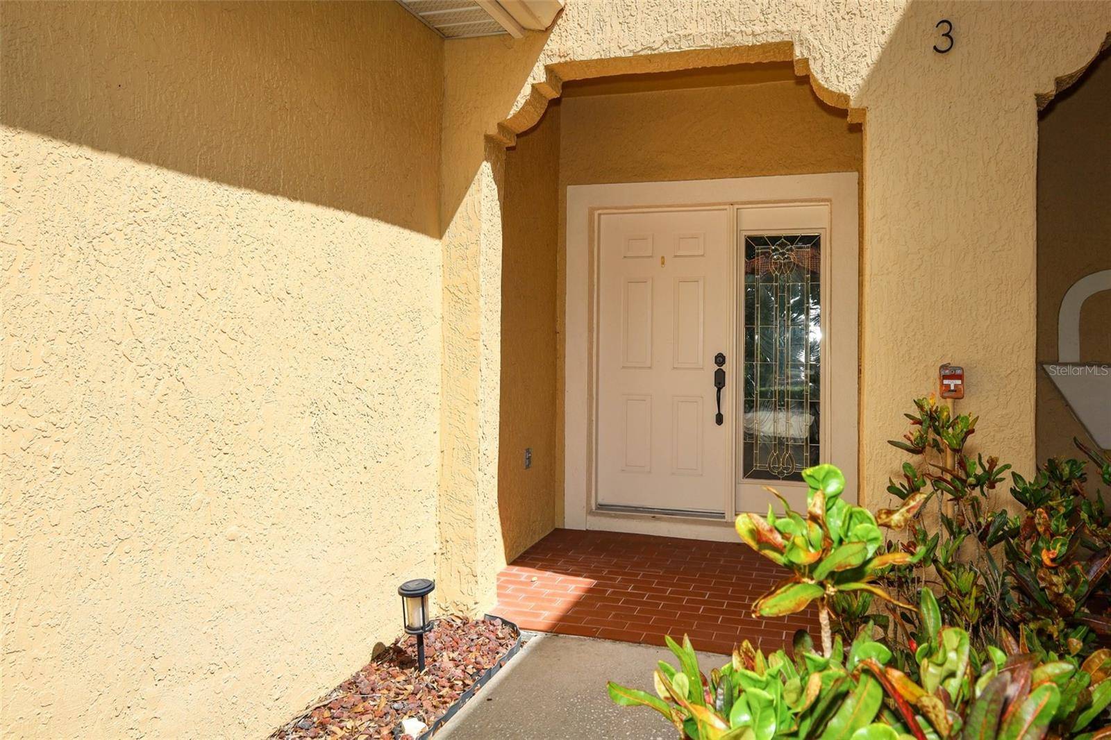 2247 WEKIVA VILLAGE LN, Apopka, FL 32703