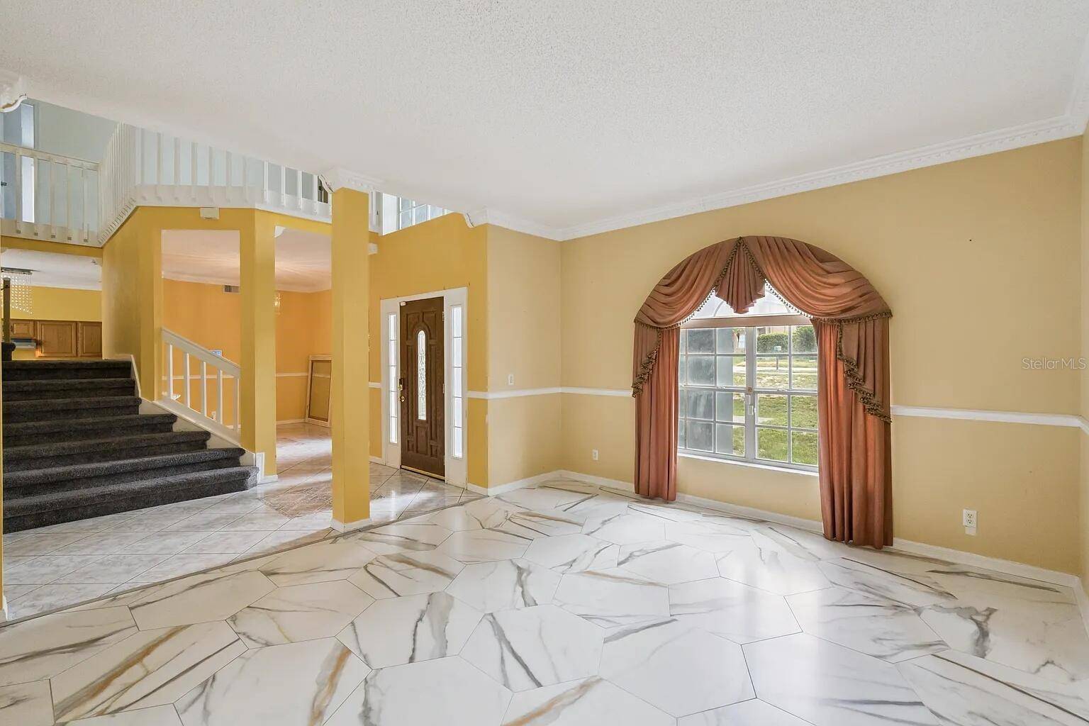 6415 ABBEYDALE CT, Orlando, FL 32818