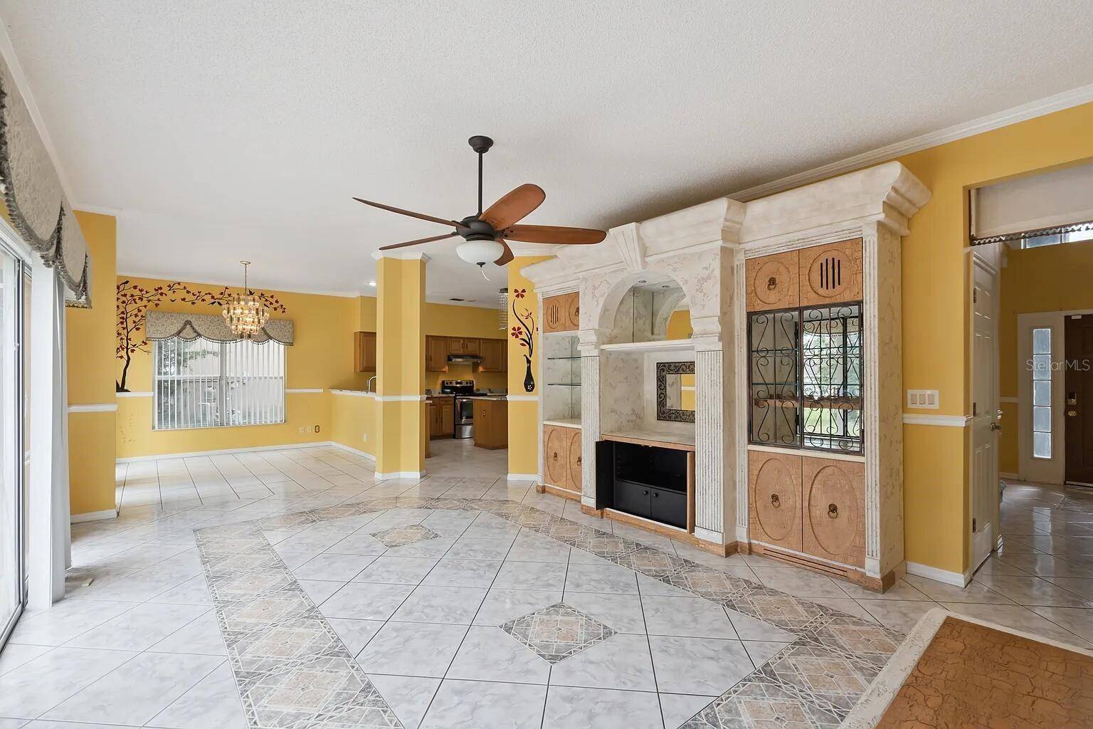 6415 ABBEYDALE CT, Orlando, FL 32818
