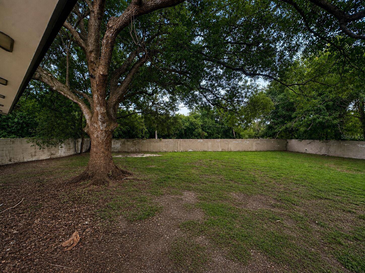 2310 LISA CT W, Sanford, FL 32771