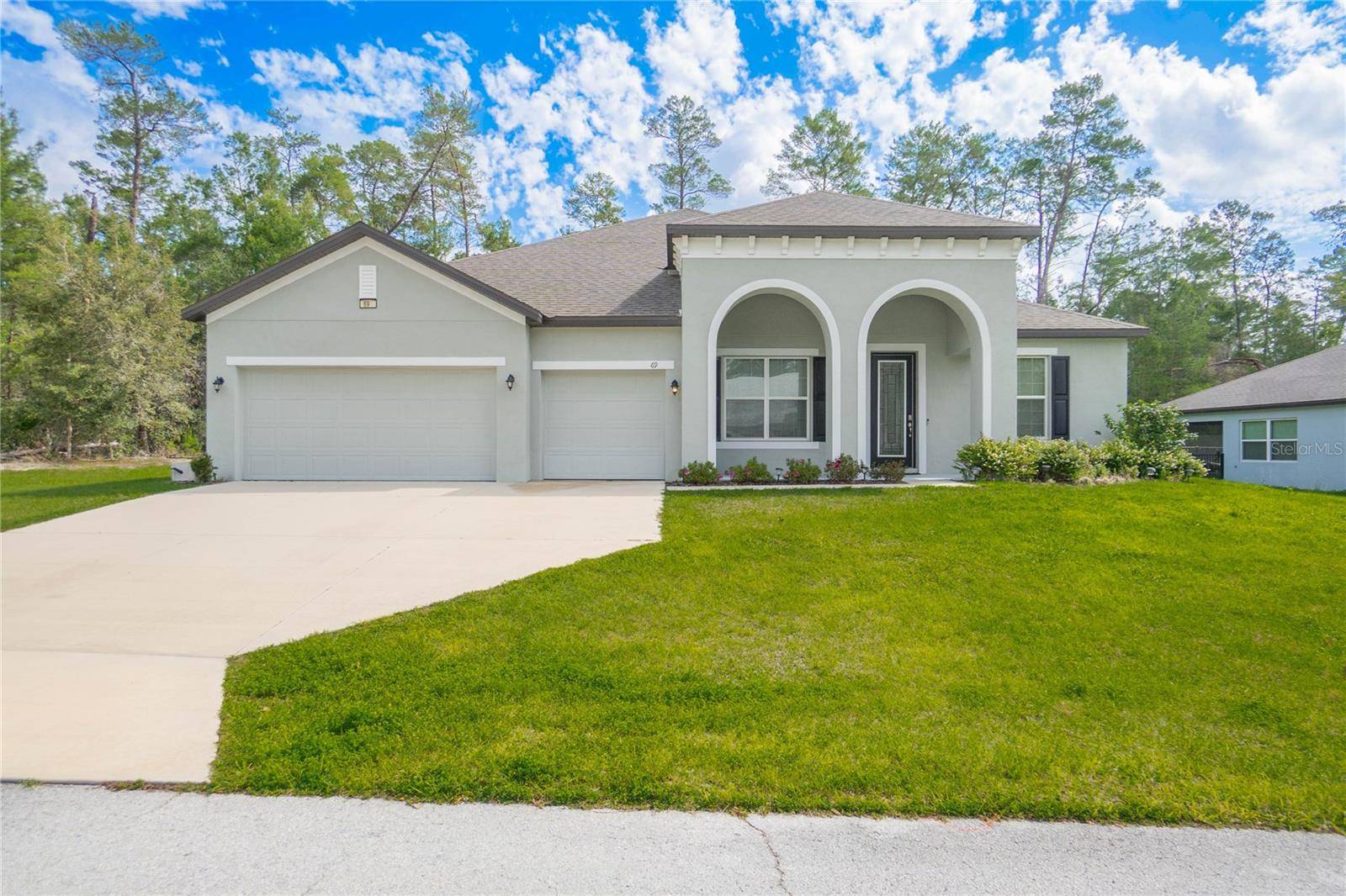 69 GRASS ST, Homosassa, FL 34446