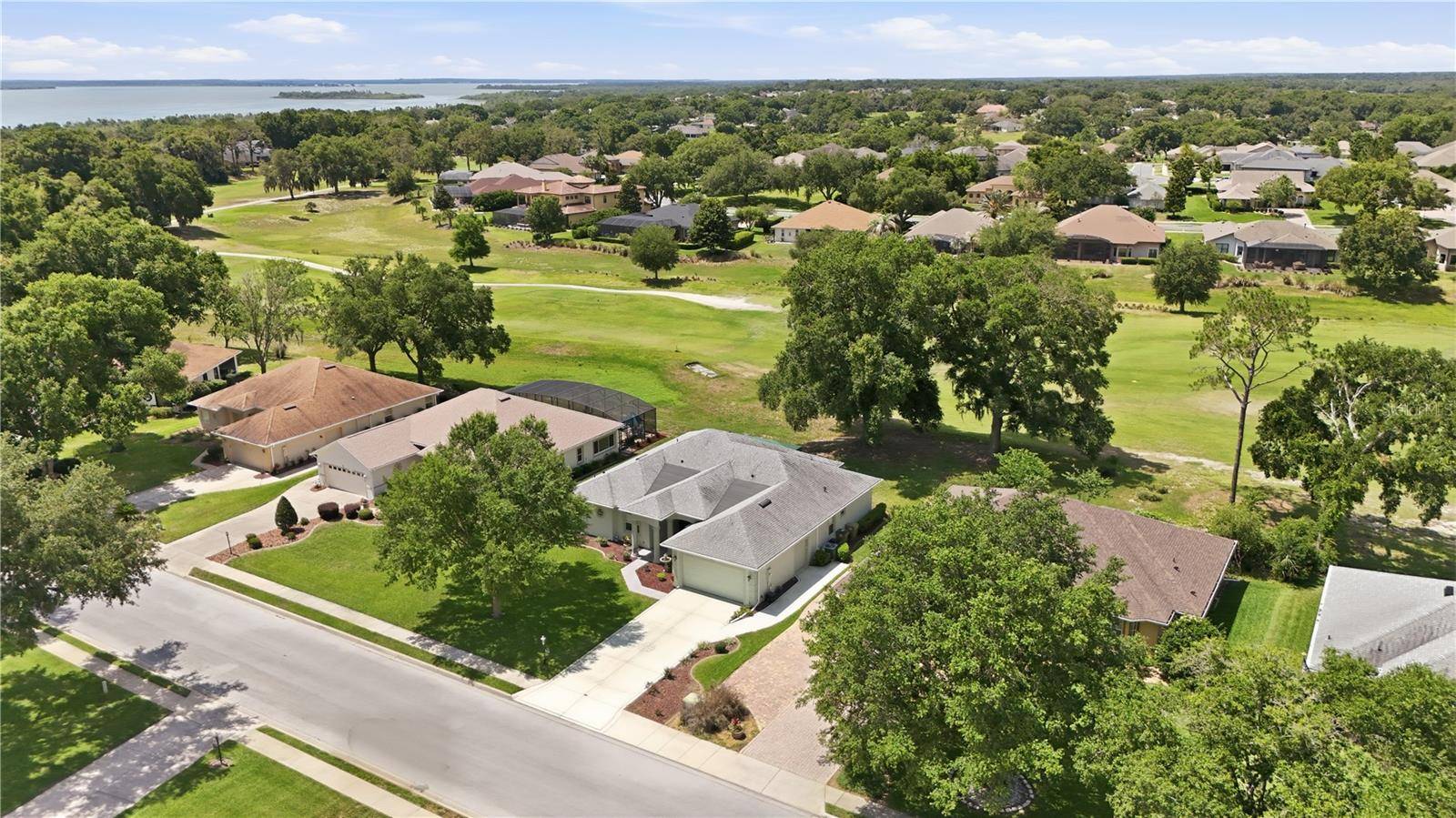 5453 GROVE MNR, Lady Lake, FL 32159