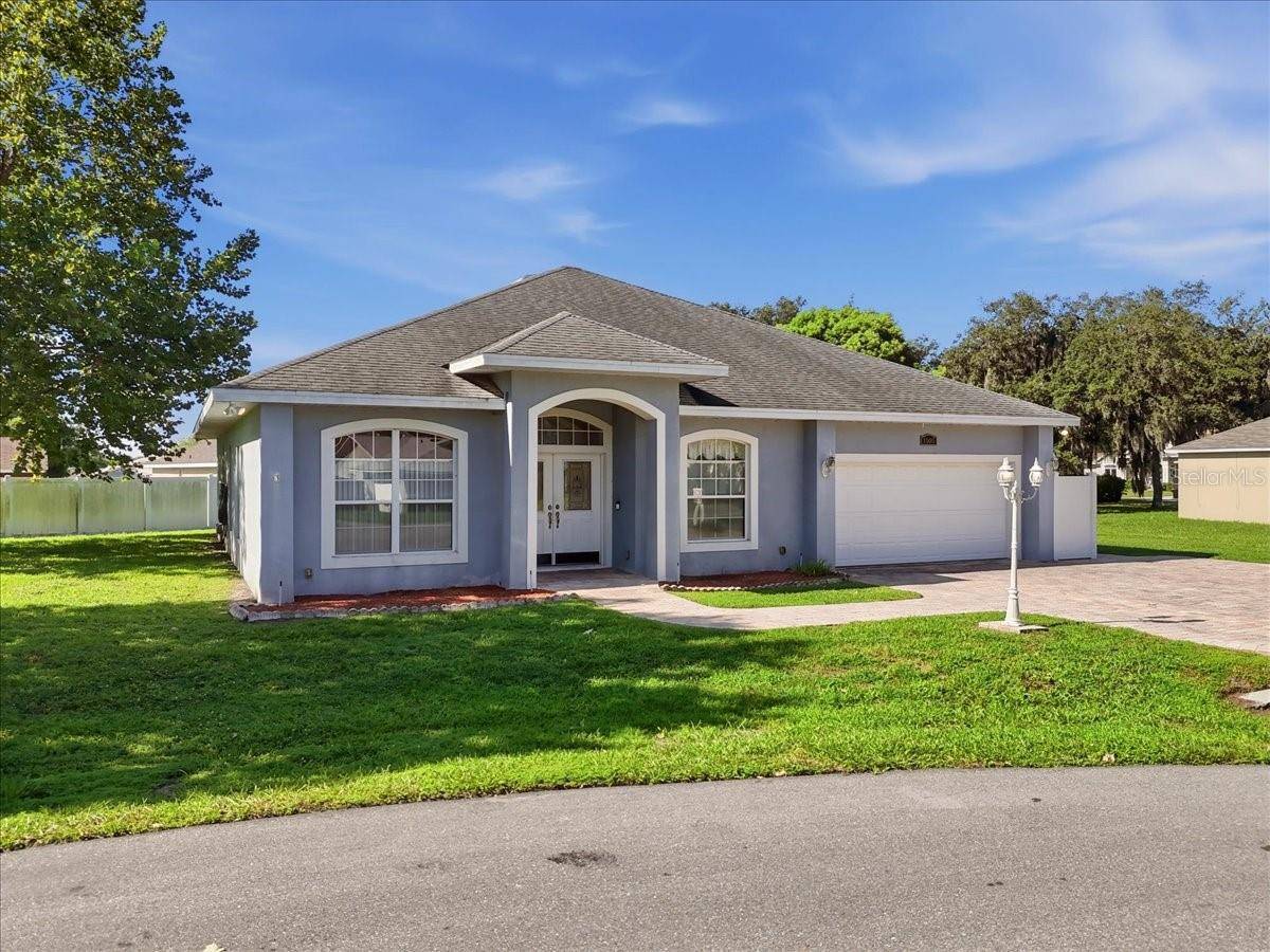 1505 LAKE THOMAS LOOP, Winter Haven, FL 33880