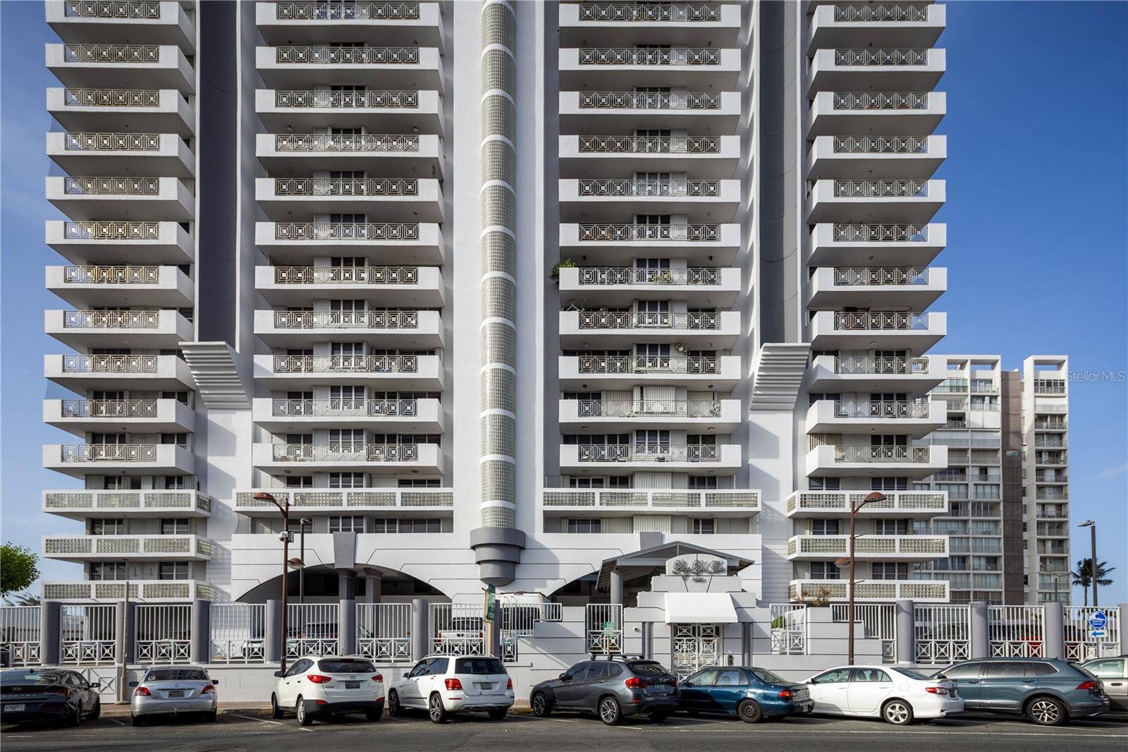 3001 ISLA VERDE #2205, Carolina, PR 00979