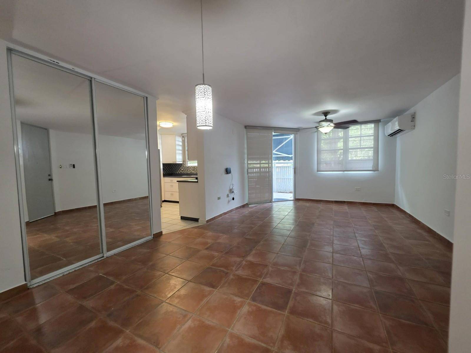 Cond. El Bosque LOS BAEZ #1602, Guaynabo, PR 00971