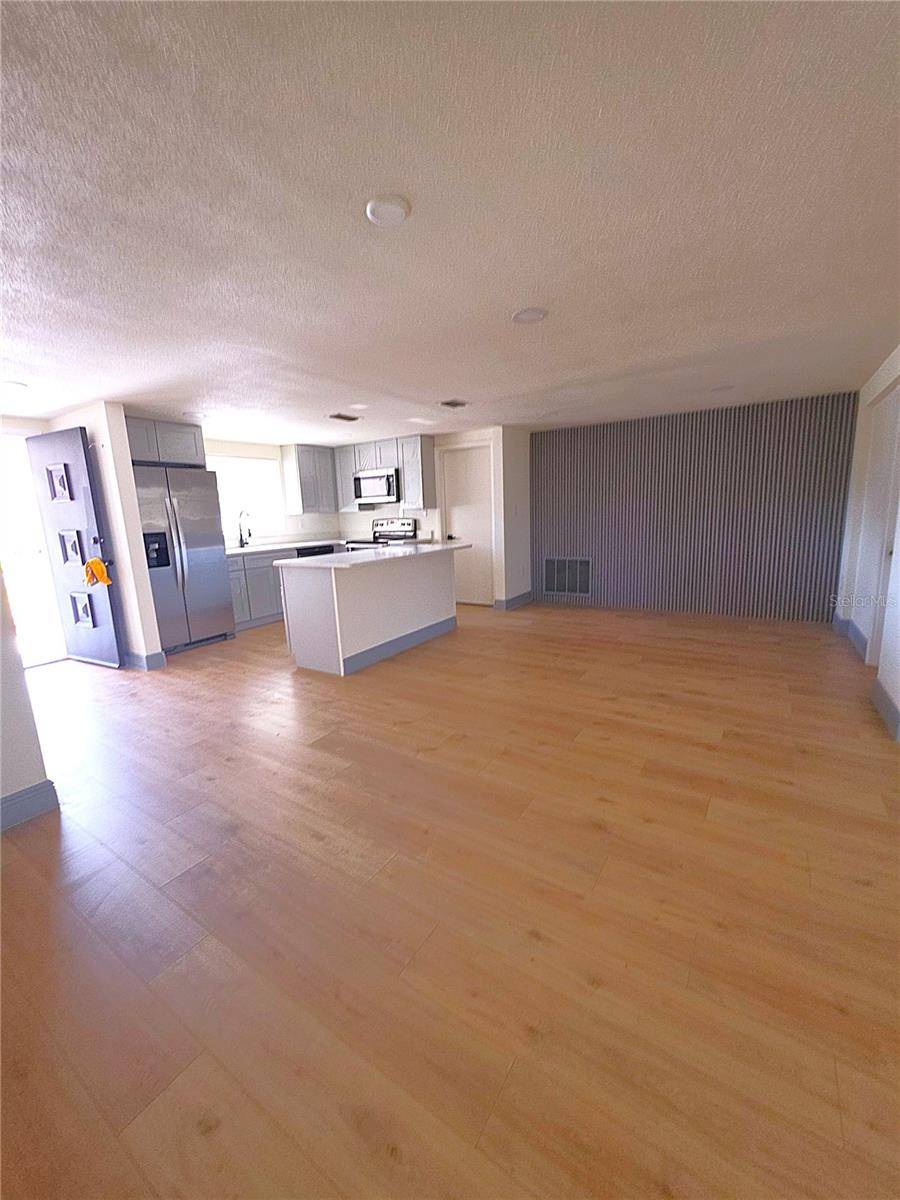 10336 OAK HILL DR, Port Richey, FL 34668