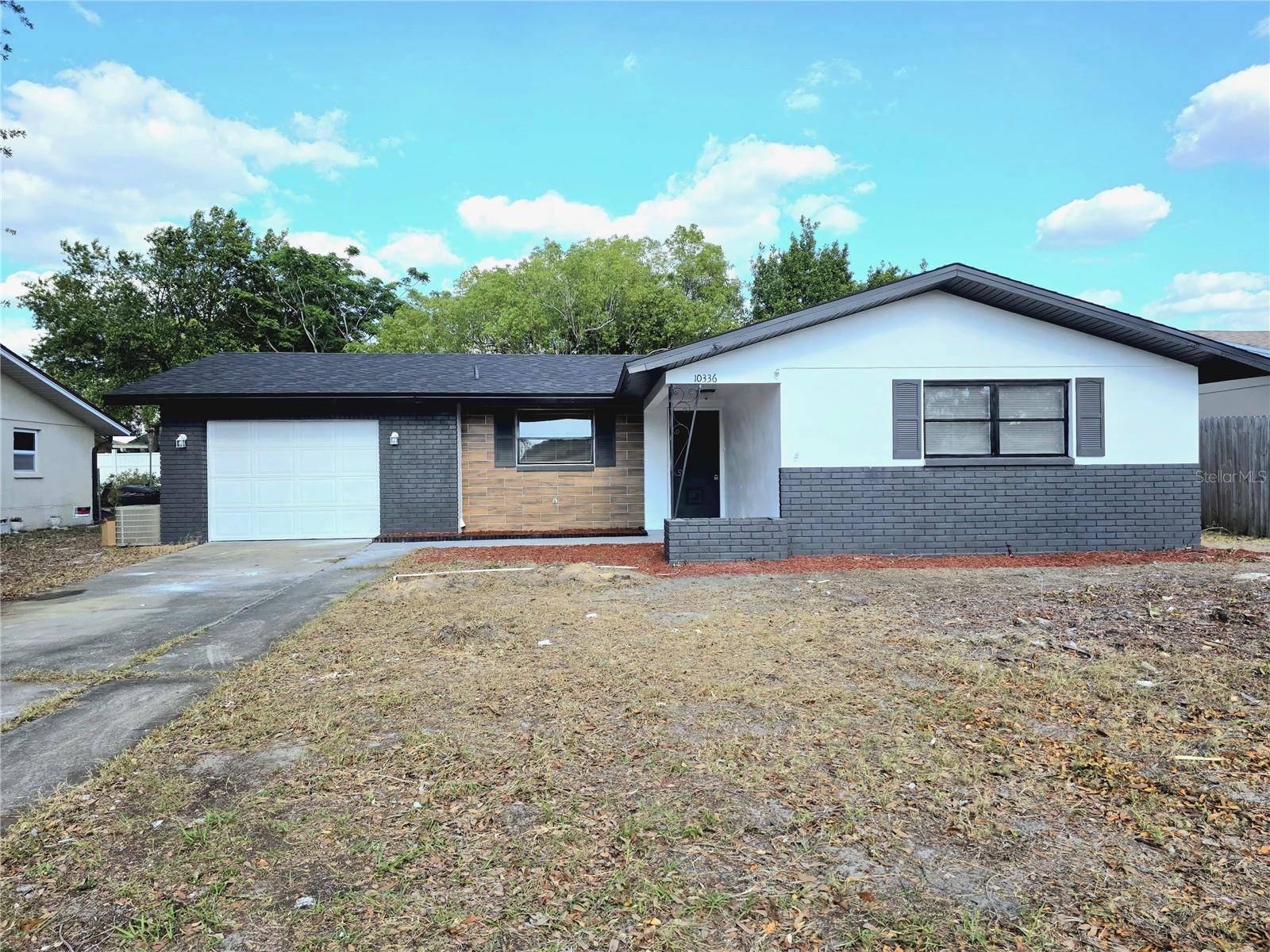 10336 OAK HILL DR, Port Richey, FL 34668